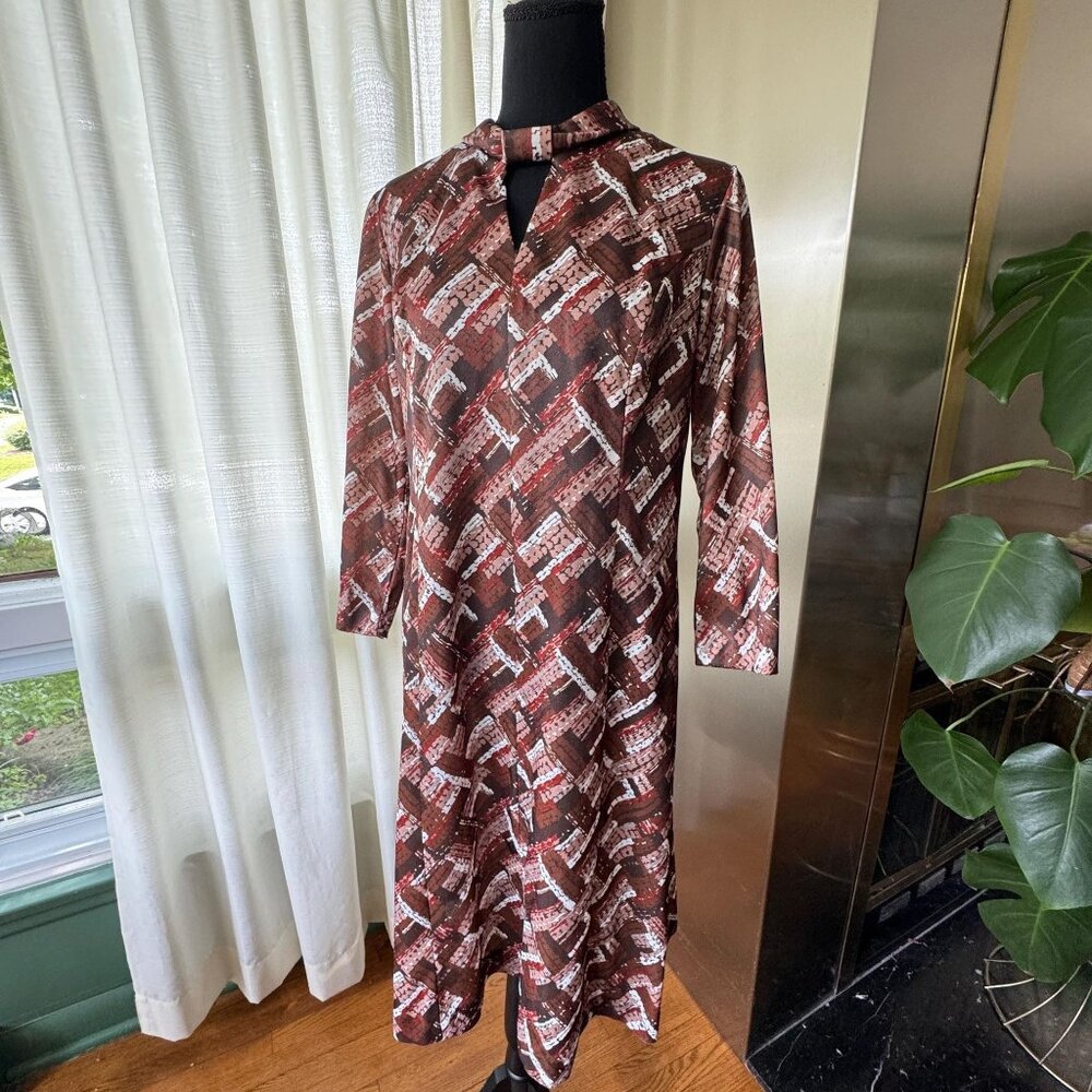 Vintage 70s dress, Mod brown orange and white abstract print, keyhole neckline